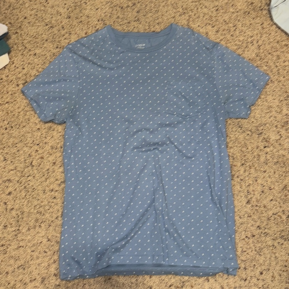 Large blue jcrew men’s short sleeve shirt